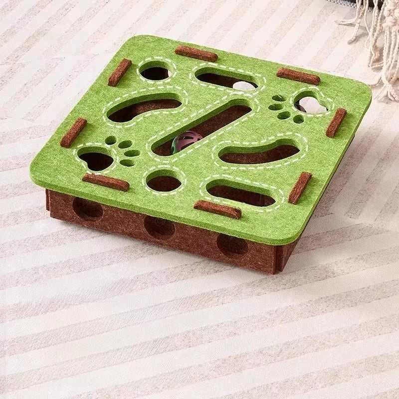 Peek & Bat Felt Cat Puzzle Box